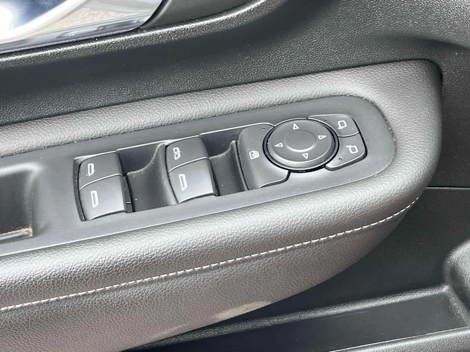 Certified Used 2023 Marine Metallic GMC SLT image 28