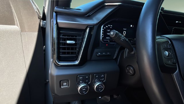Used 2024 Silver GMC Denali Ultimate image 22