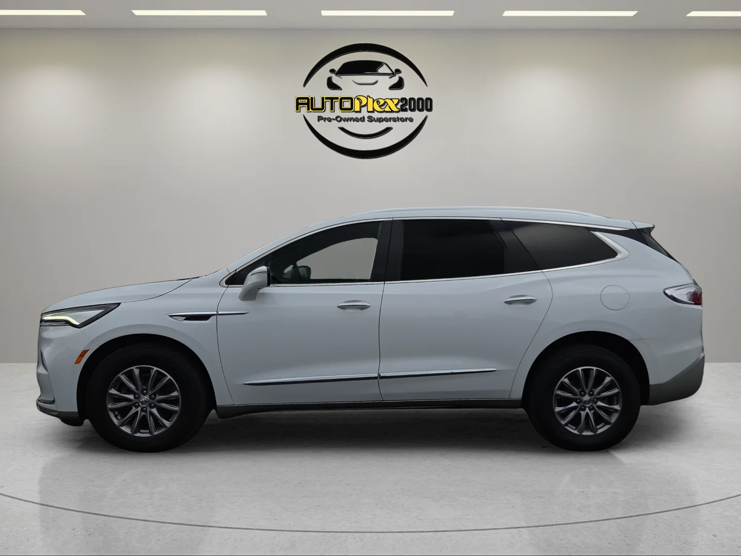 Used 2024 White Buick Premium Group image 4