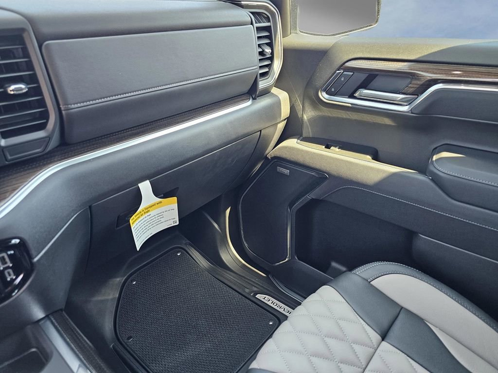 2025 Chevrolet Silverado 1500 RST - Photo 23