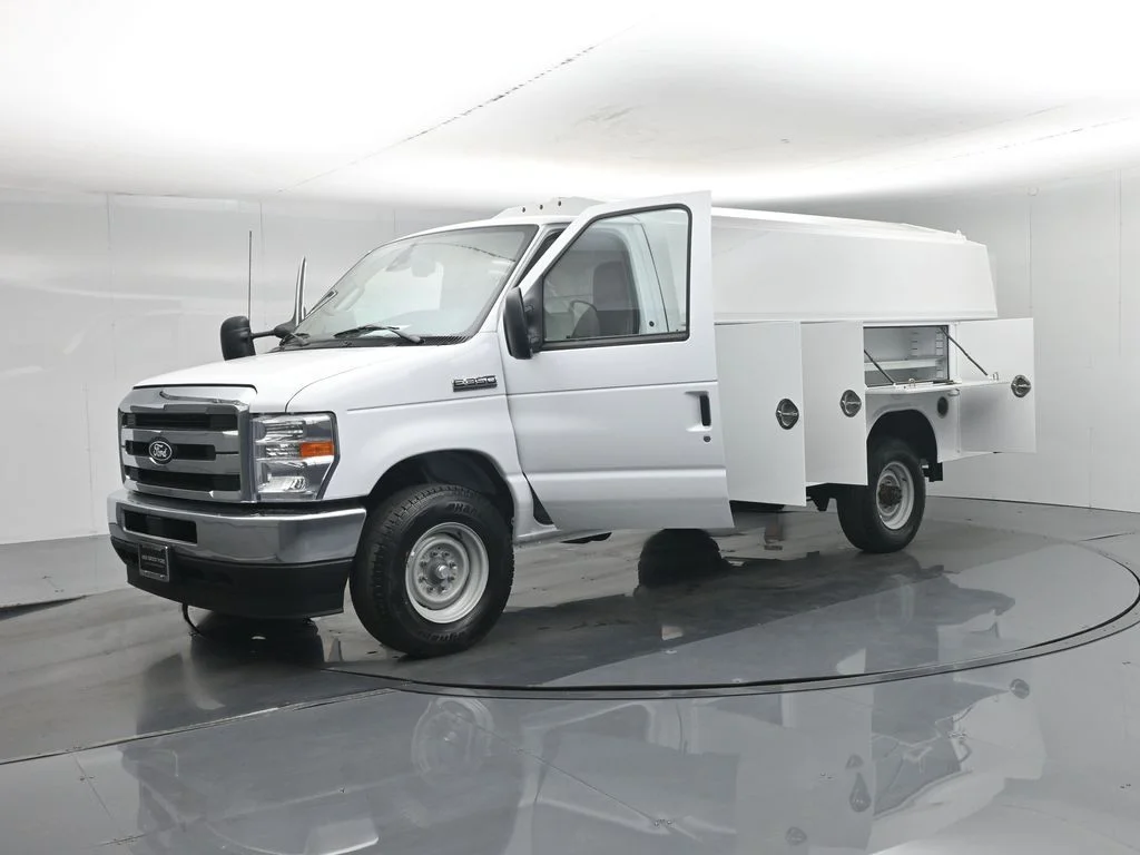 New 2026 White Ford Base image 30