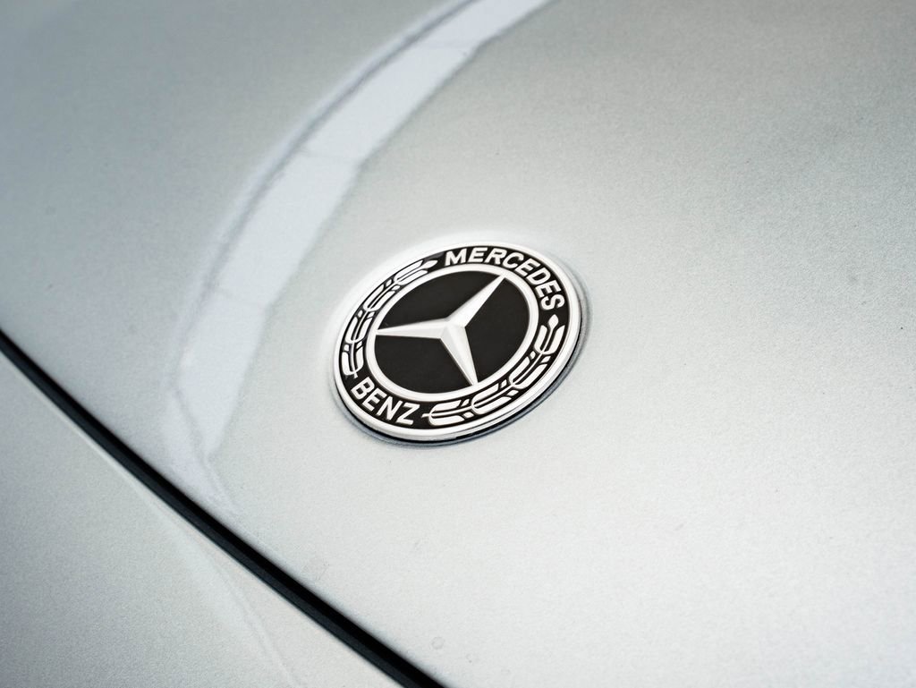 Used 2026 Cirrus Silver Metallic Mercedes-Benz GLB 250 image 16