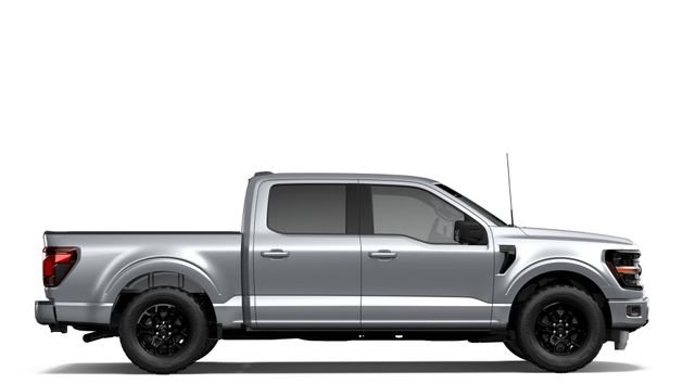 New 2026 Silver Metallic Ford XLT image 5