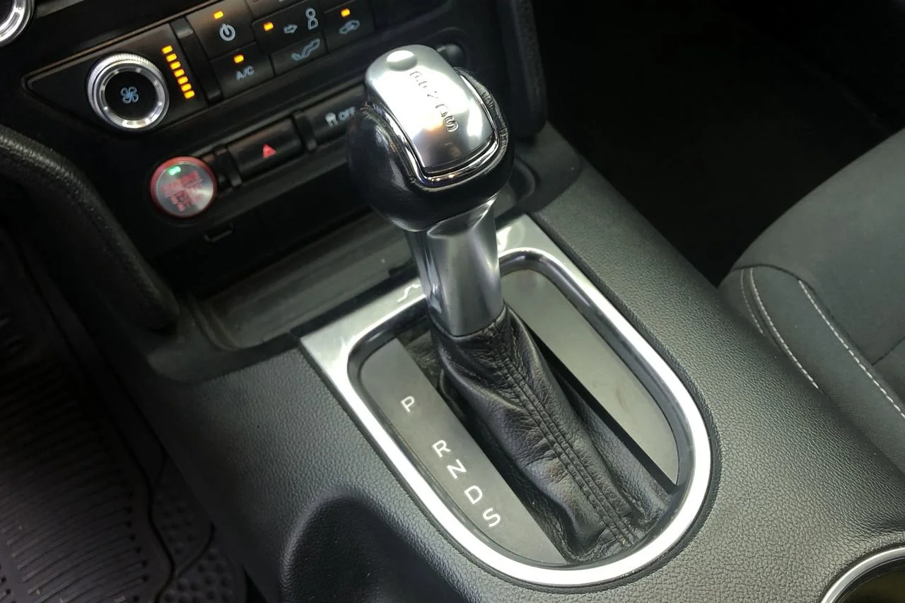 Used 2019 VELOCITY_BLUE Ford EcoBoost image 24