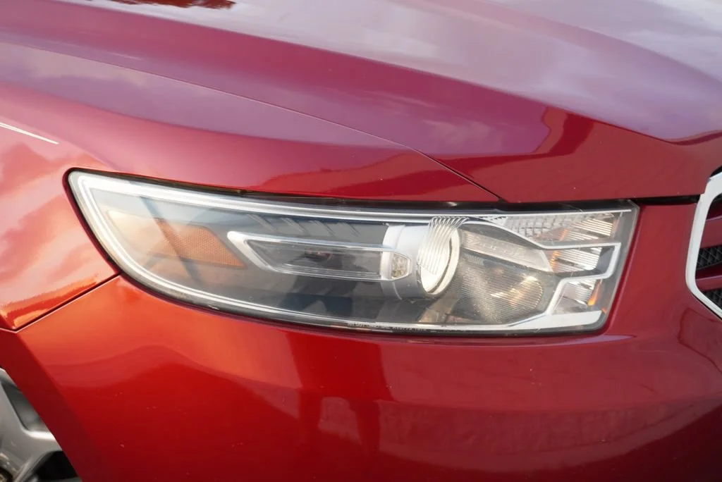 Used 2015 Red Ford Limited image 31
