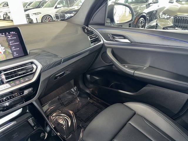 Used 2023 Alpine White BMW sDrive30i image 30