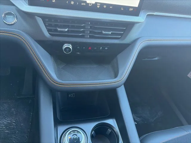 New 2026 Space White Metallic Ford Tremor® image 30