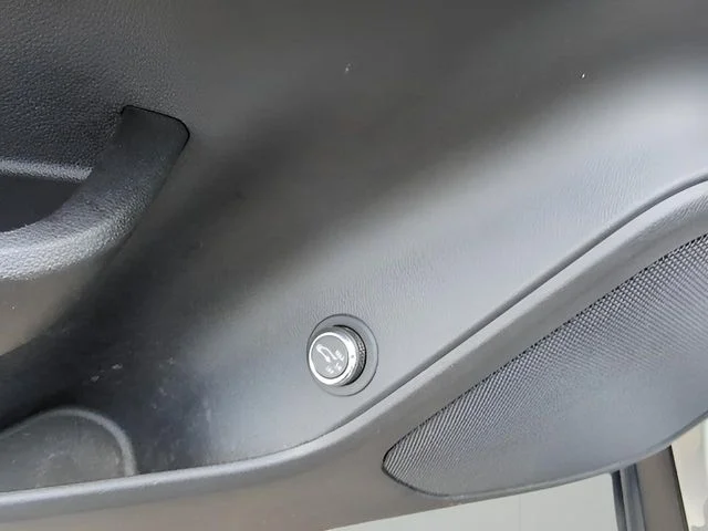 2022 Chevrolet Blazer 2LT - Photo 17