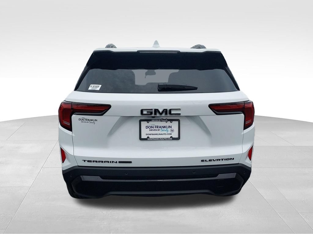 New 2027 Summit White GMC Elevation image 4