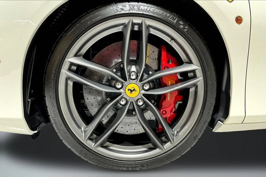 2017 Ferrari 488 GTB Base - Photo 27