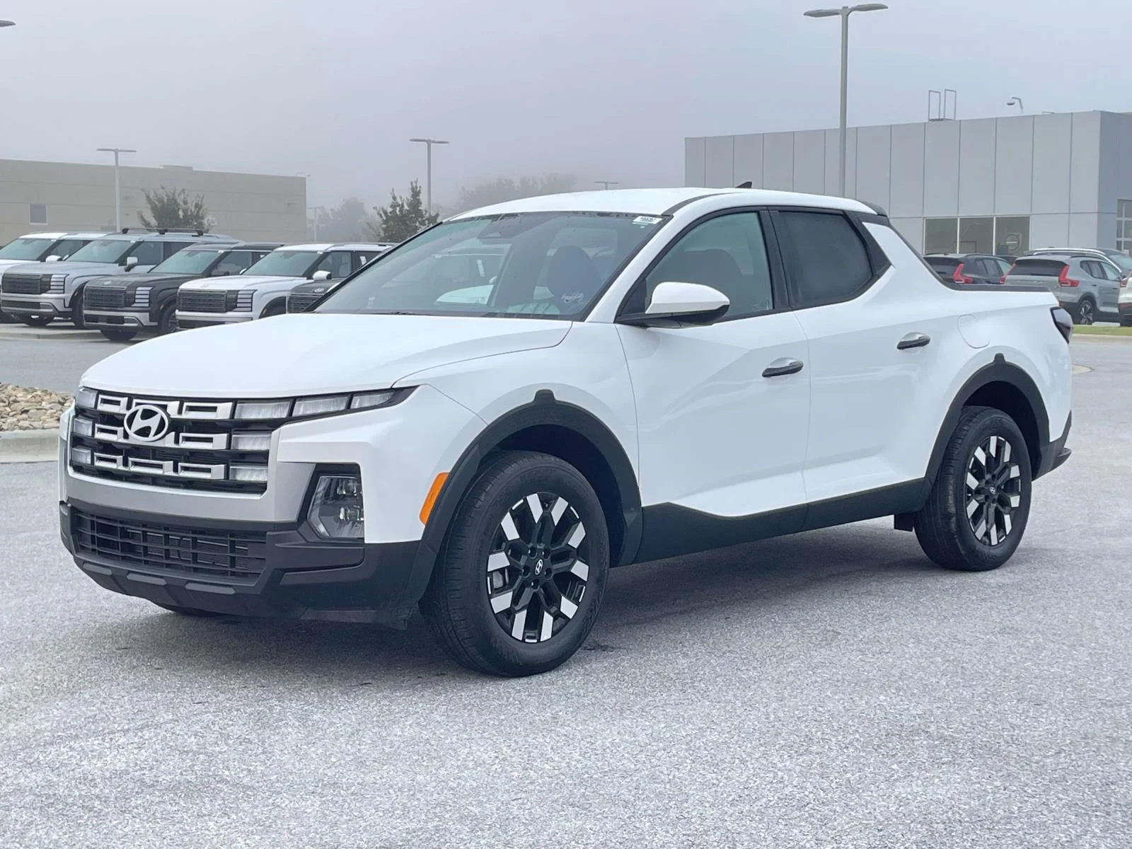 Used 2026 Atlas White Hyundai SE image 24