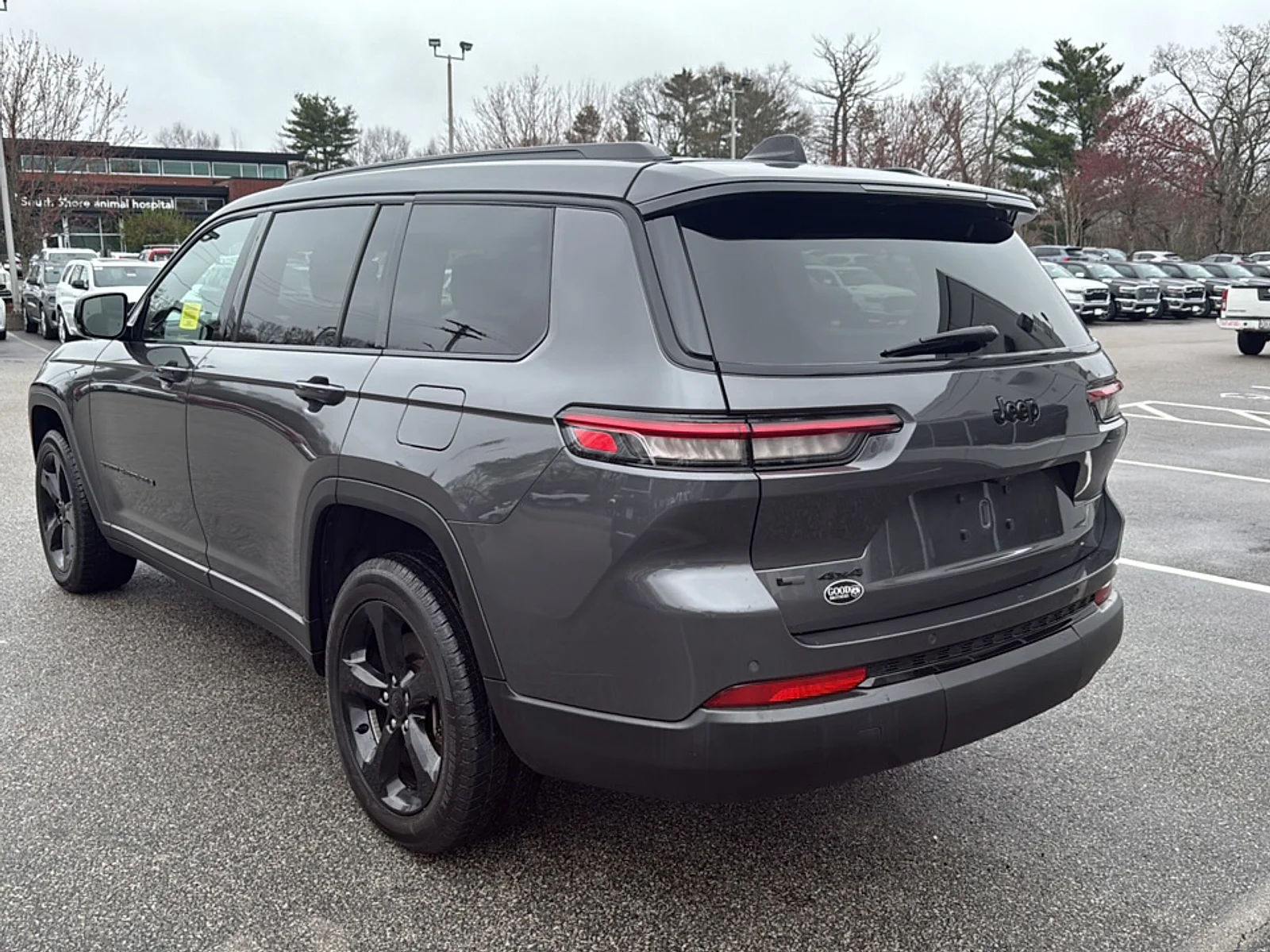 Certified Used 2021 Baltic Gray Metallic Clearcoat Jeep Altitude 4x4 image 8