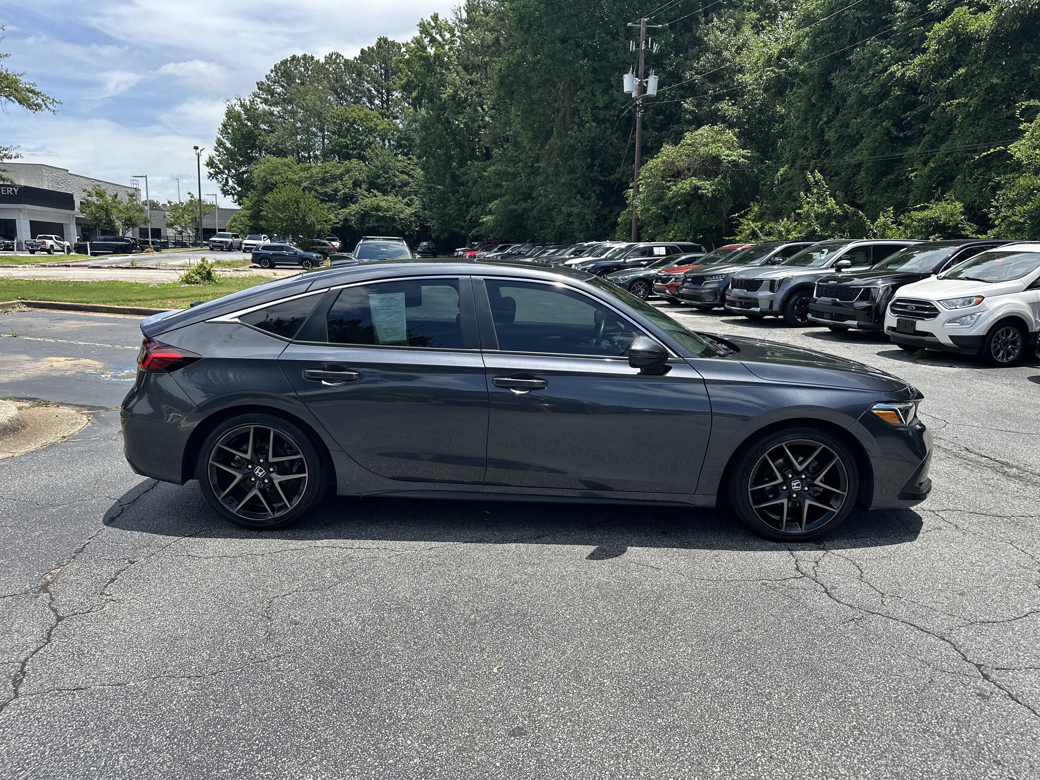 Used 2024 Meteorite Gray Metallic Honda Sport Touring image 5