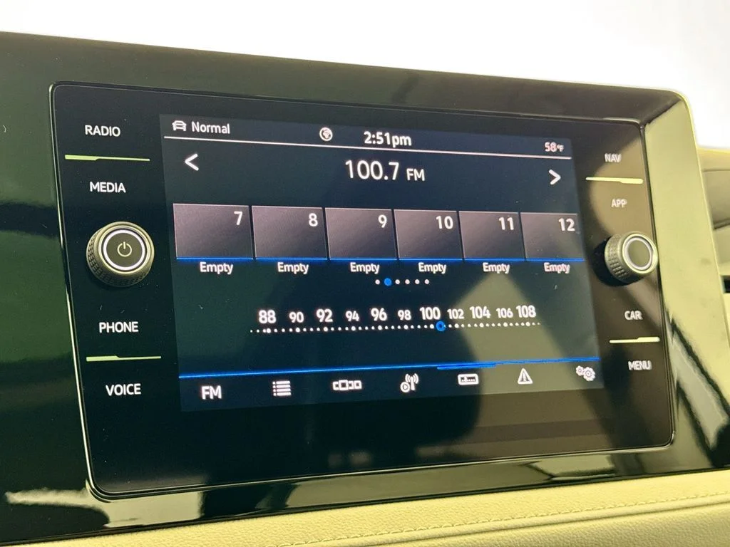 2026 Volkswagen Taos SEL - Photo 28