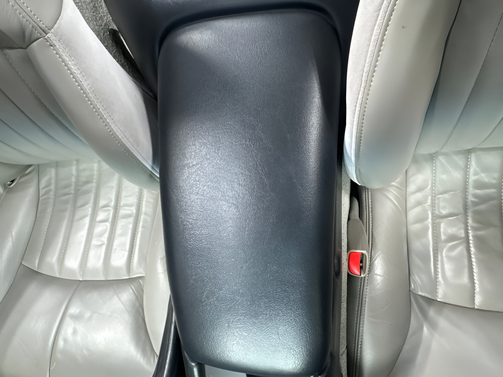 Used 2000 Sebring Silver Metallic Chevrolet Base image 10