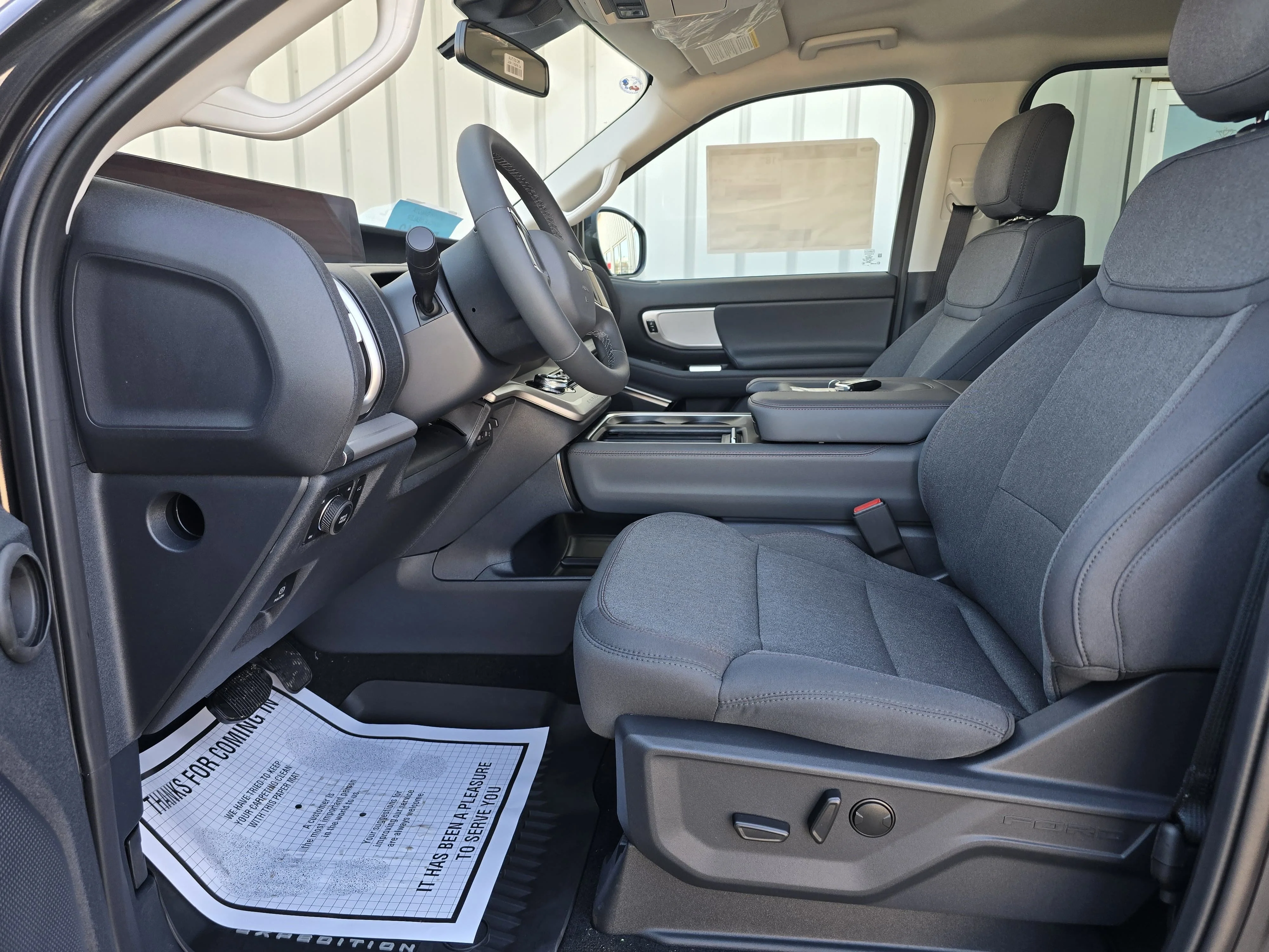 2025 Ford Expedition MAX Active - Photo 8