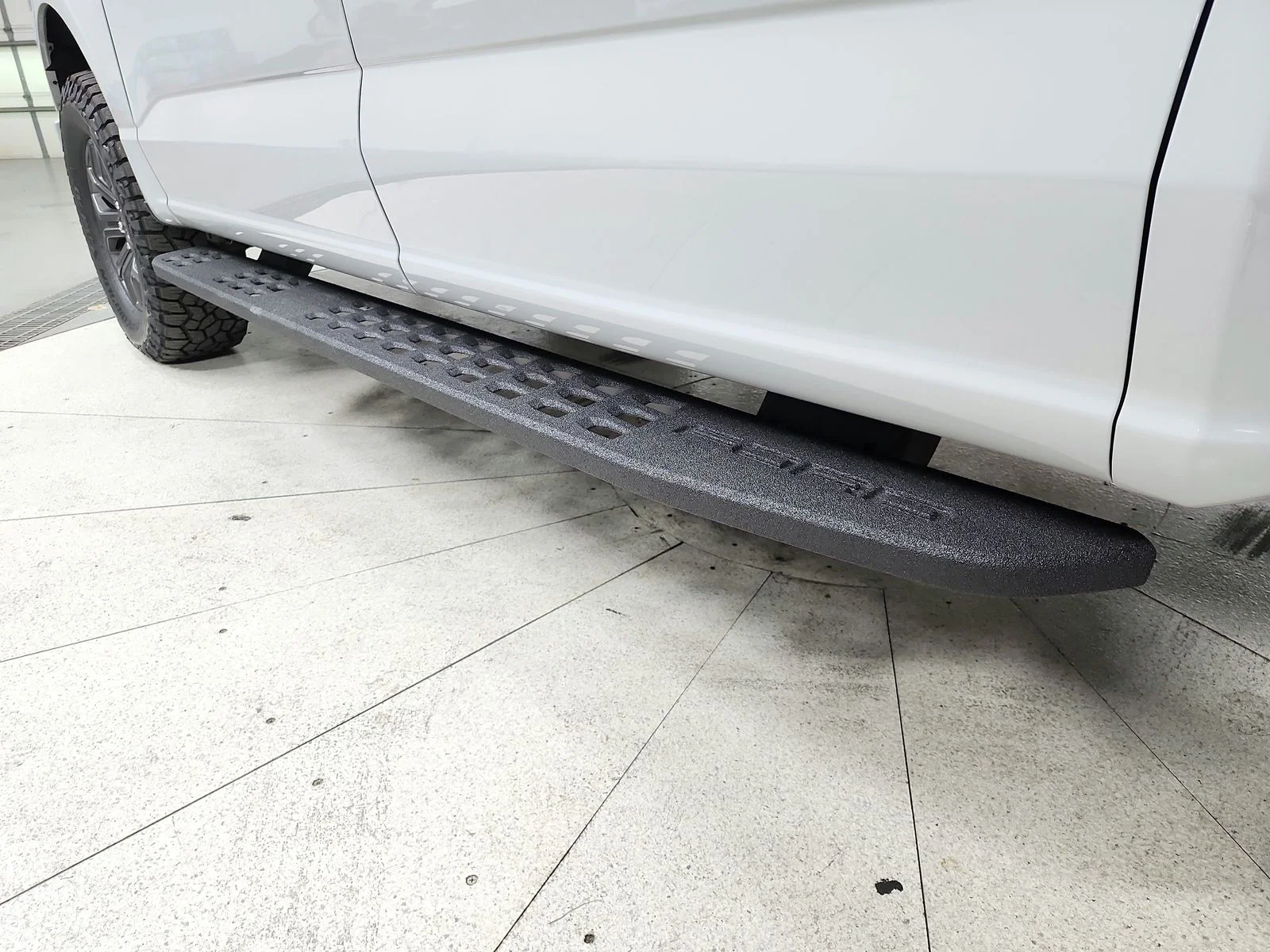 New 2026 White Ford Tremor image 50