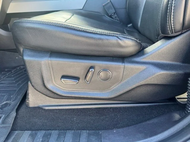Used 2019 Gray Ford Lariat image 21