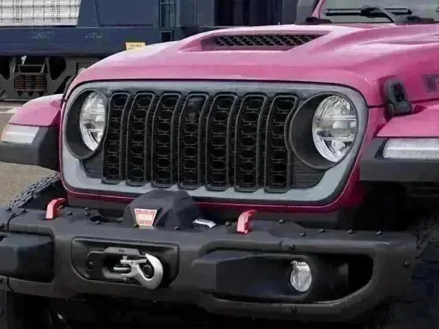 New 2026 Tuscadero Pearl-Coat Exterior Paint Jeep Rubicon image 7