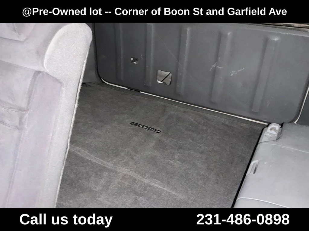 Used 2003  Toyota SR5 image 25