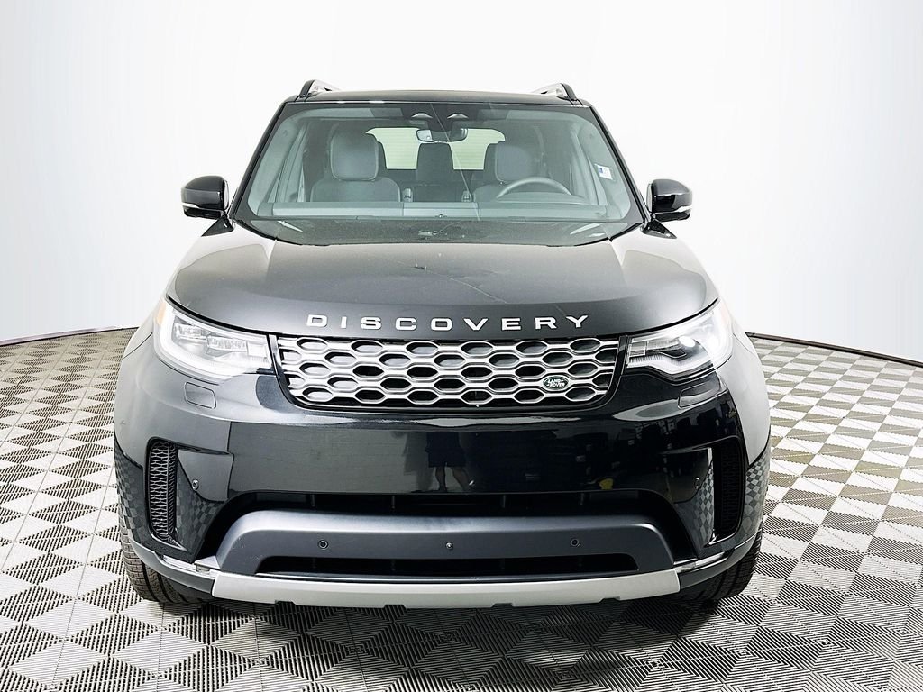 Used 2026 Santorini Black Metallic Land Rover S image 2