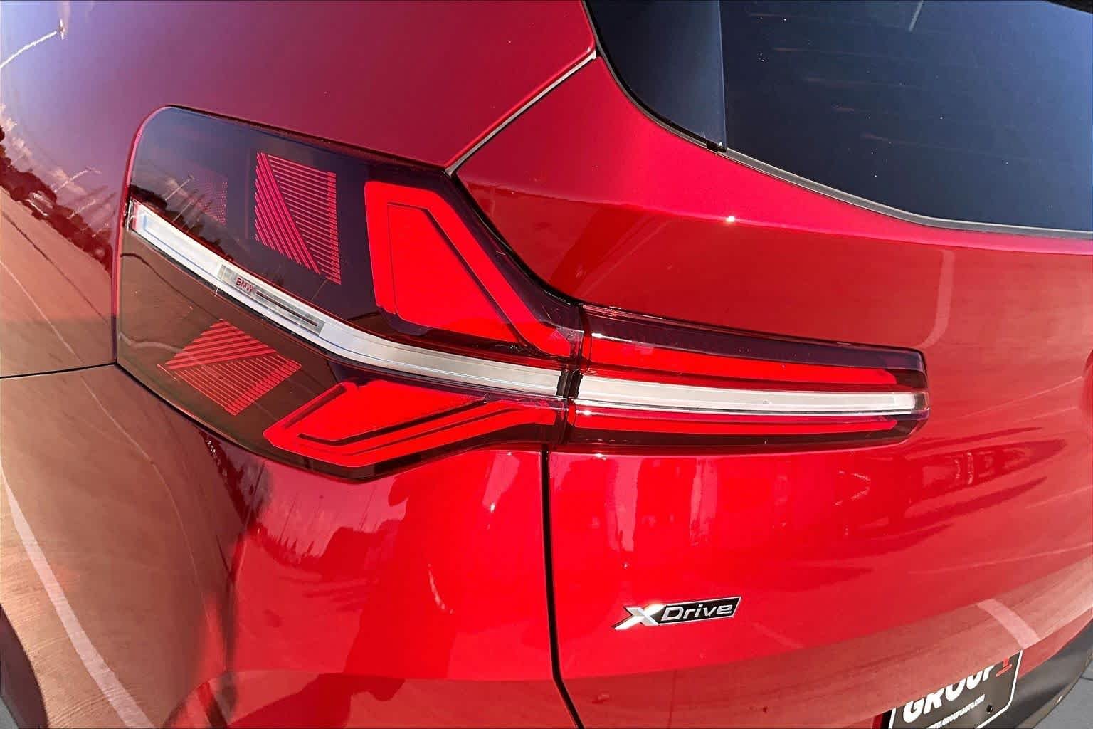 Used 2026 Vegas Red Metallic BMW 30 xDrive image 27