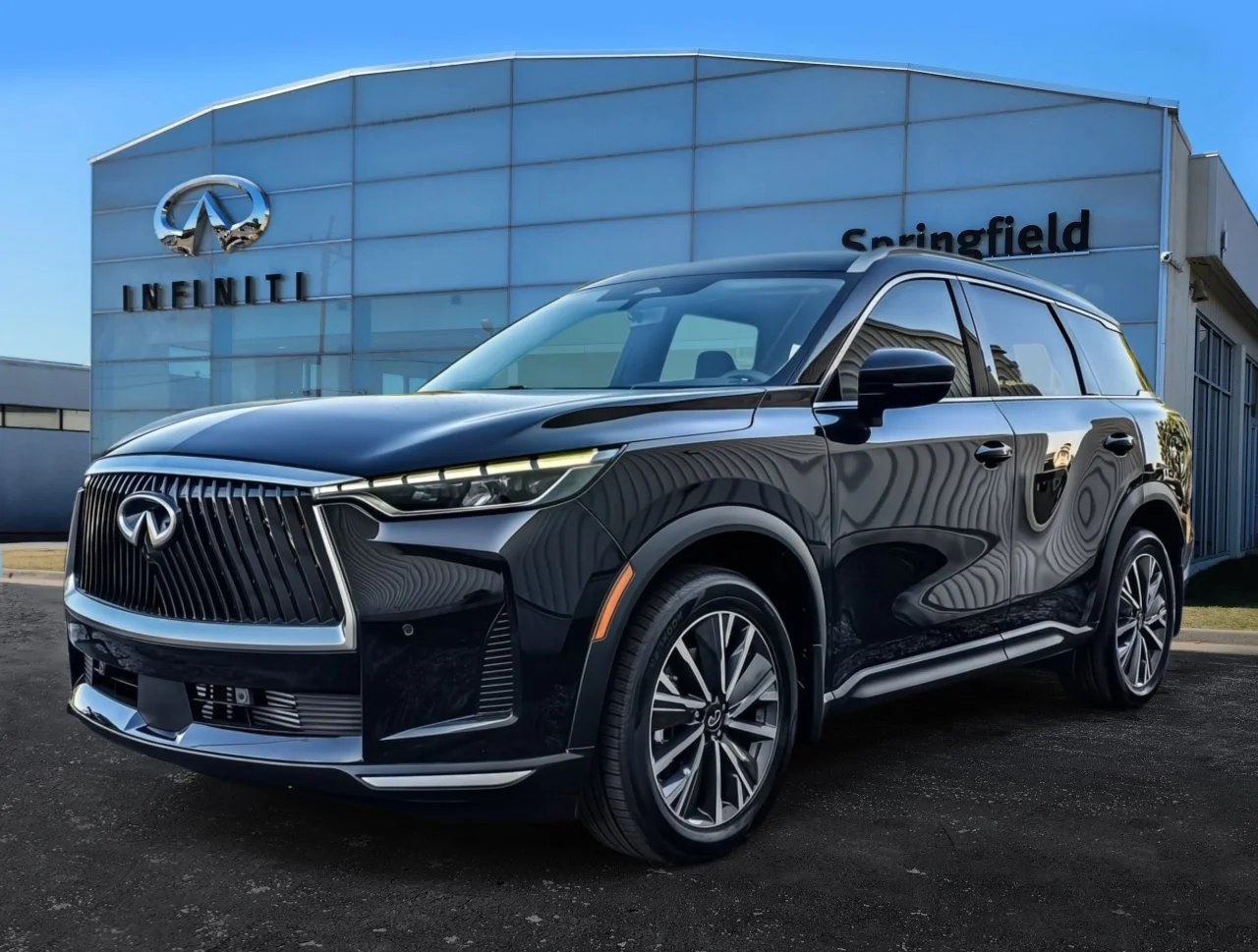 New 2027 MINERAL BLACK INFINITI Luxe AWD image 3