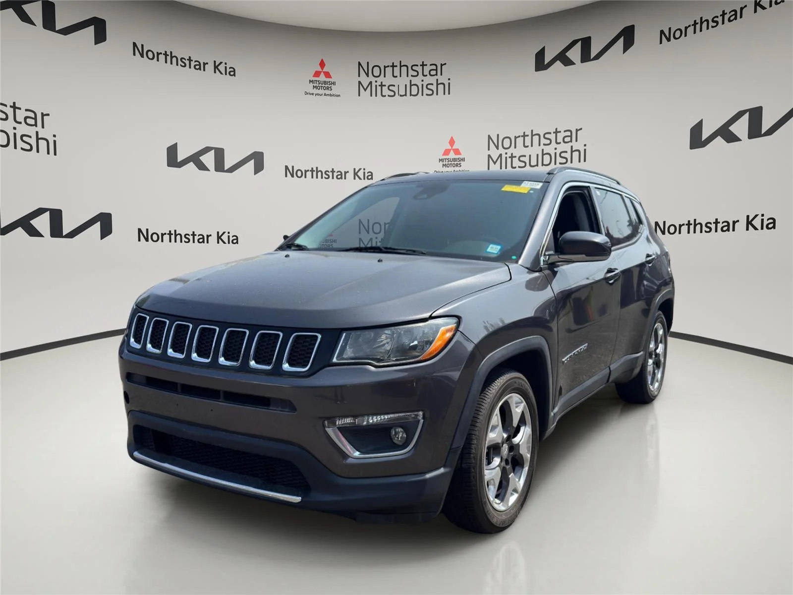 2021 Jeep Compass Limited's photo
