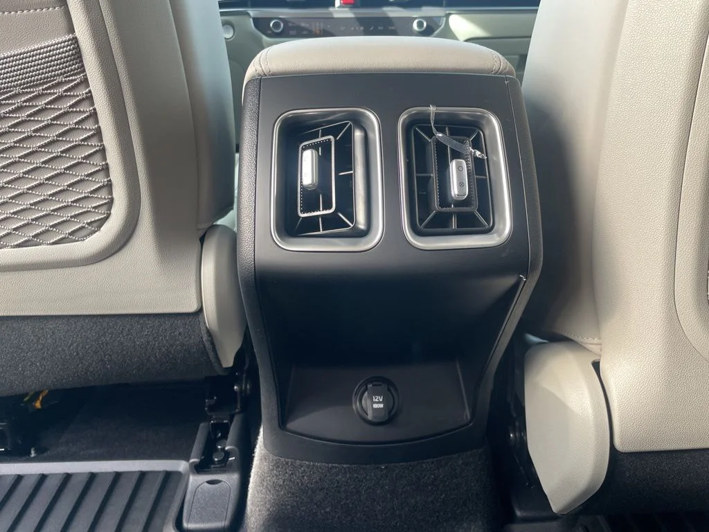 2026 Kia Sorento EX PHEV - Photo 15