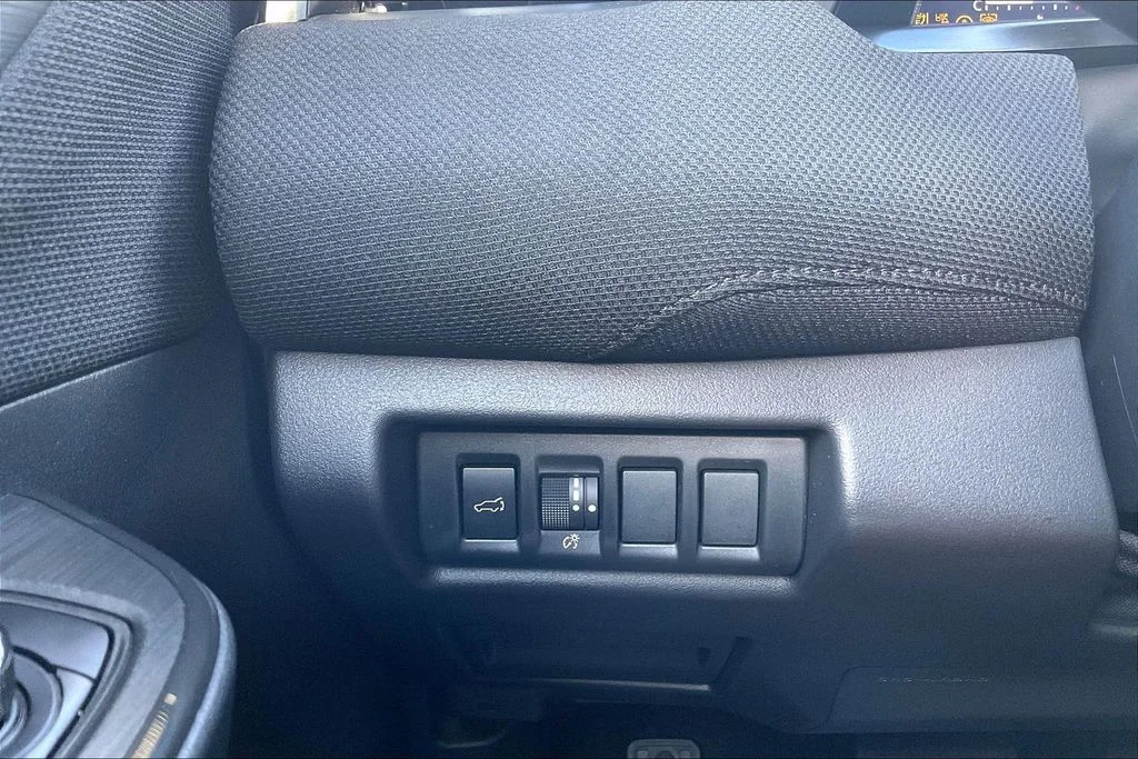Used 2026 Gray Subaru Premium image 35
