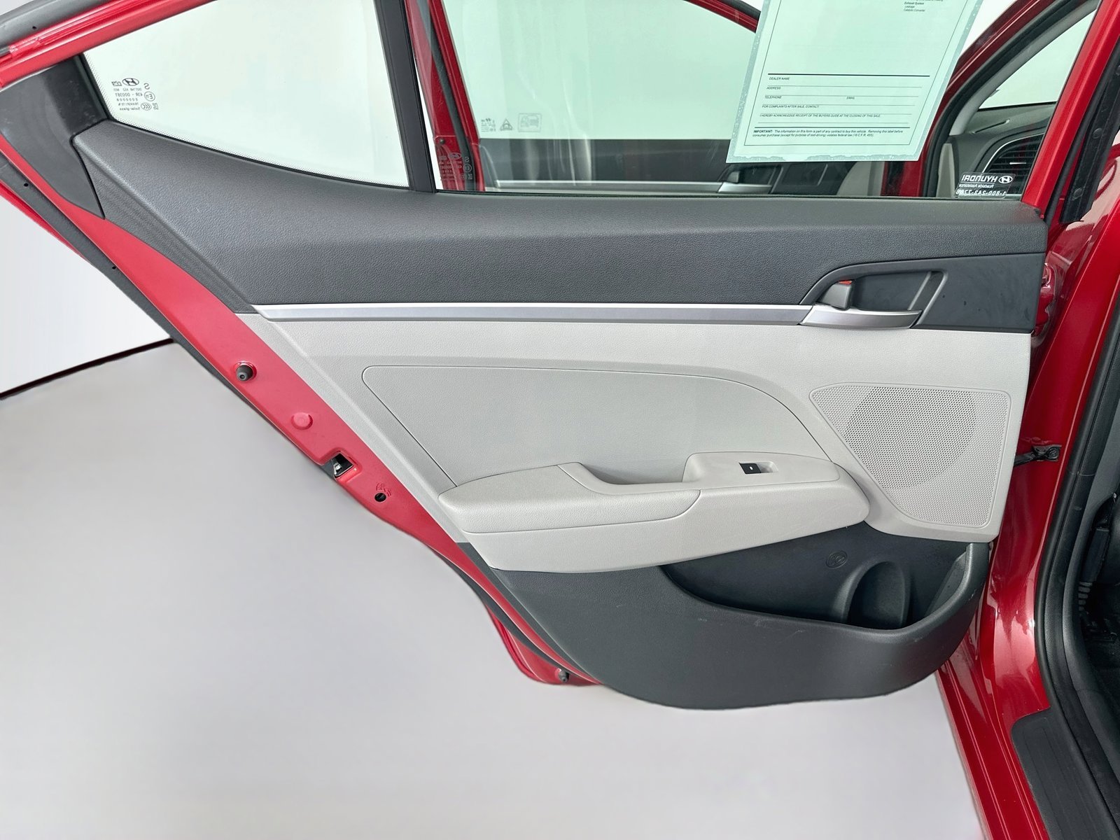 2019 Hyundai Elantra SE - Photo 27