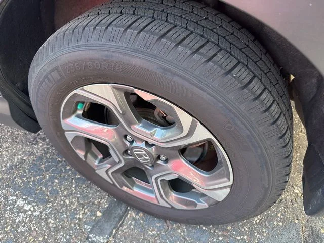 Used 2018 Red Honda EX-L image 17