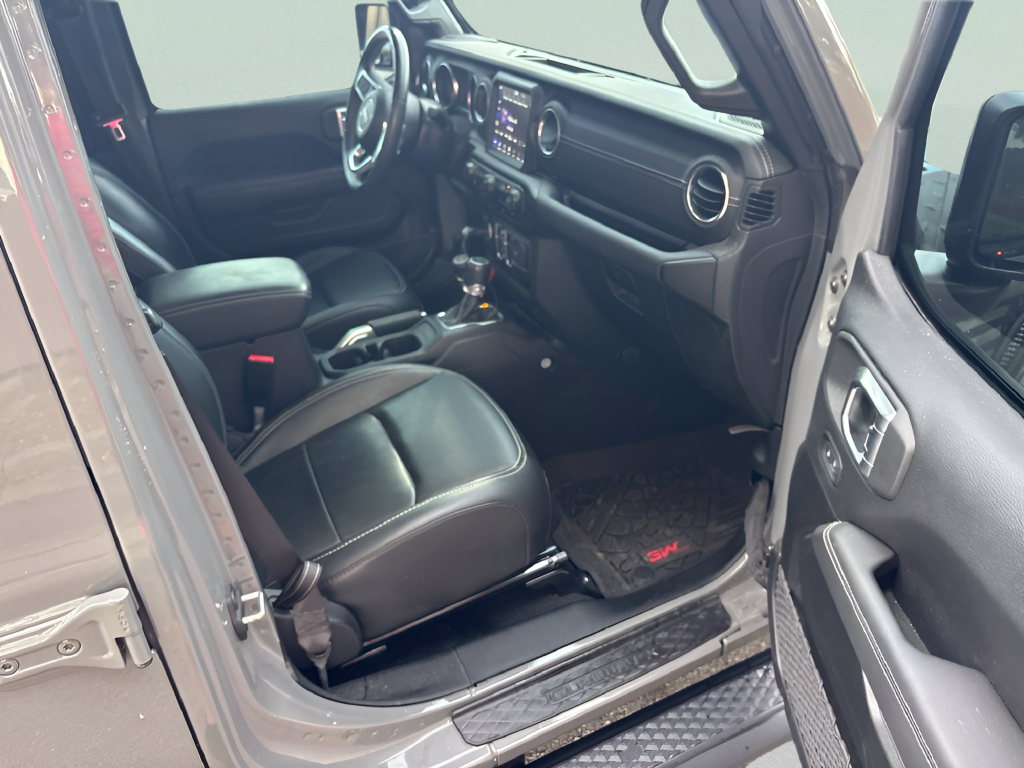 Certified Used 2021 Gray Jeep Overland image 12