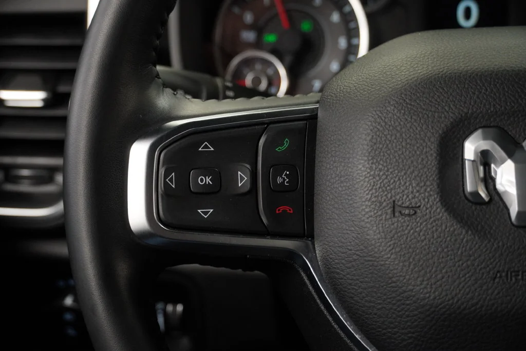 Used 2024 Silver Ram Big Horn/Lone Star image 29