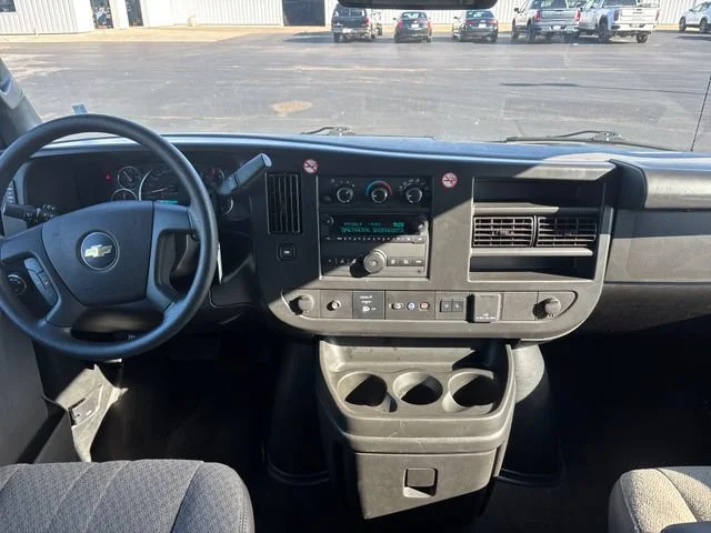 Used 2025 Summit White Chevrolet 1LT image 15