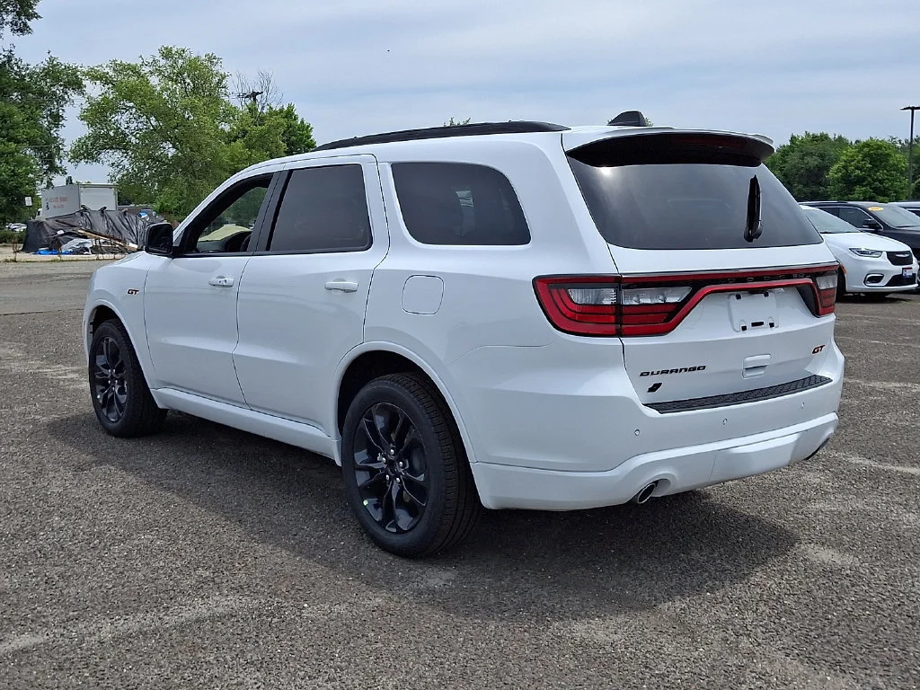 New 2026 White Knuckle Clear-Coat Exterior Paint Dodge GT Plus image 6