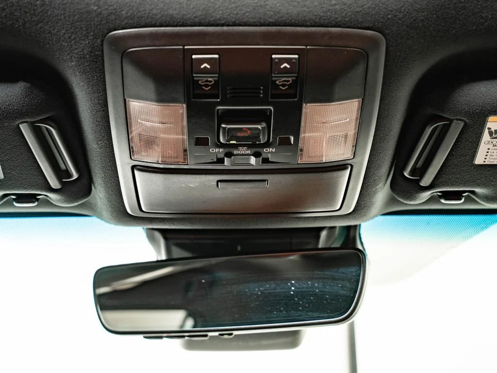 Used 2023 Atomic Silver Lexus 460 image 41