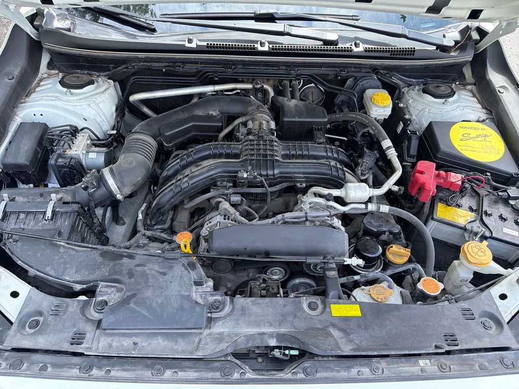 Used 2024 White Subaru Base image 40