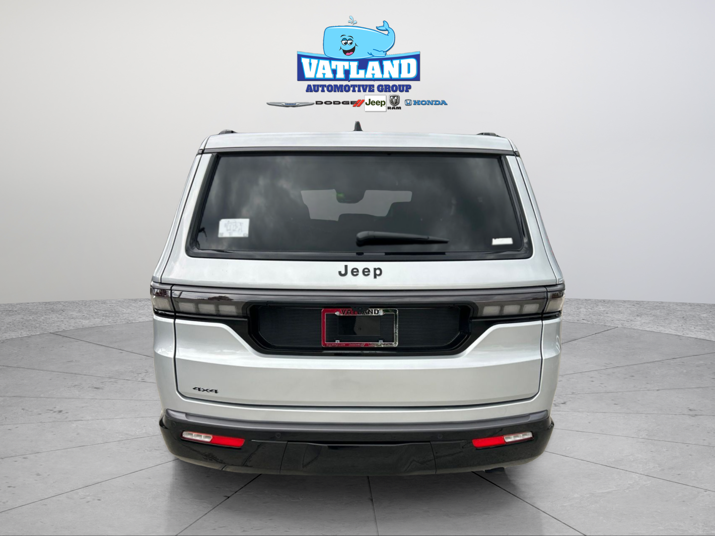 New 2026 Silver Zynith Jeep Limited Altitude image 4