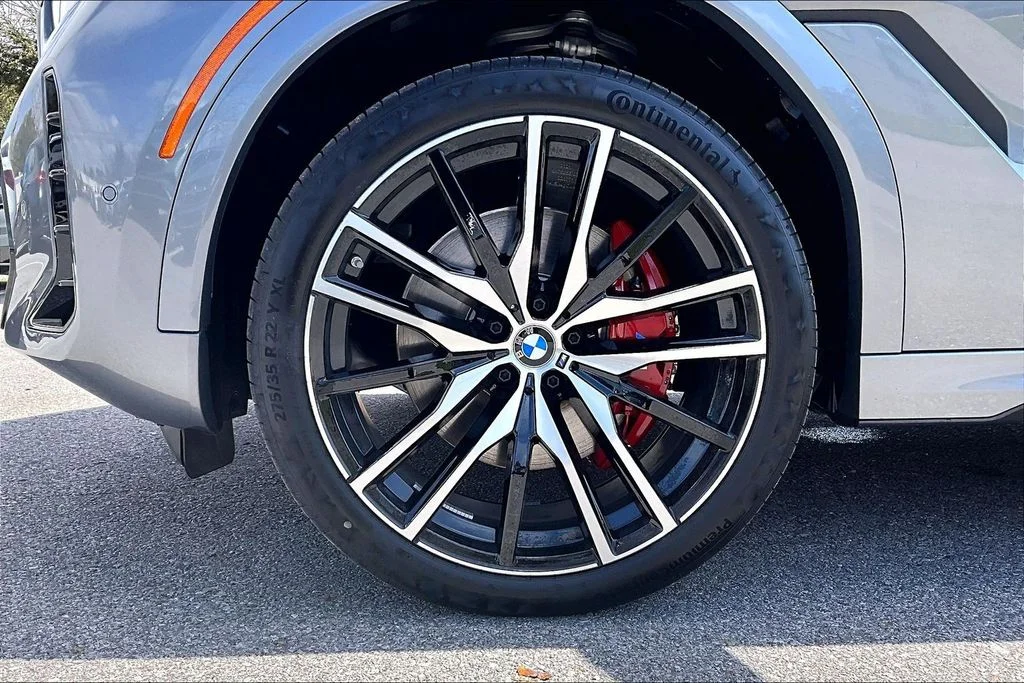 New 2026 BMW X6 xDrive40i 4D Sport Utility
