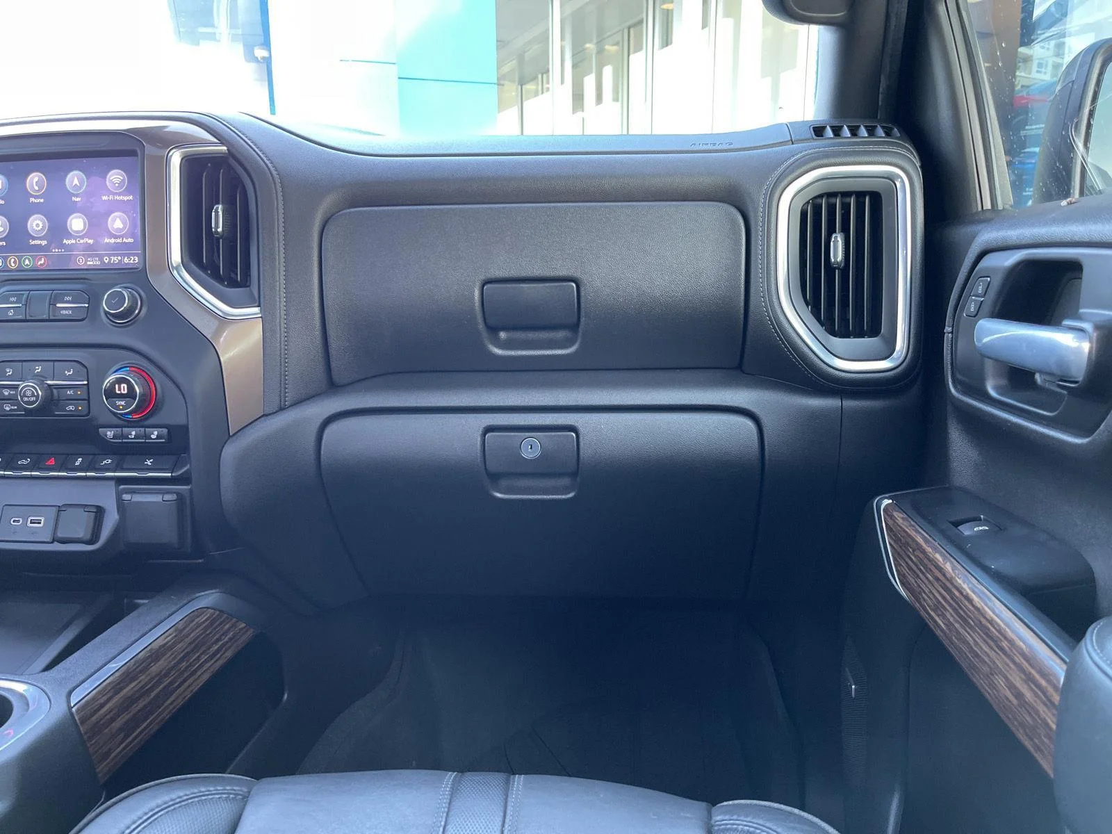 Used 2020 Satin Steel Metallic Chevrolet High Country image 34