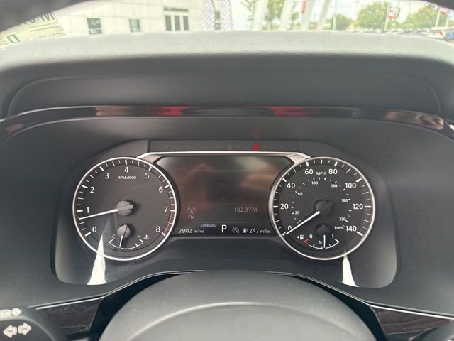 Used 2025 Gray Nissan SL image 36