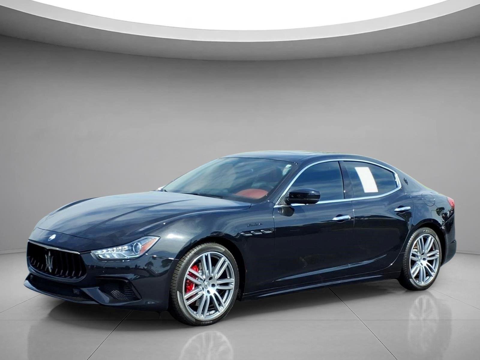 2022 Maserati Ghibli Modena's photo