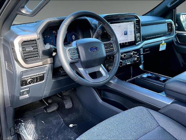 New 2026 Agate Black Metallic Ford XLT image 22