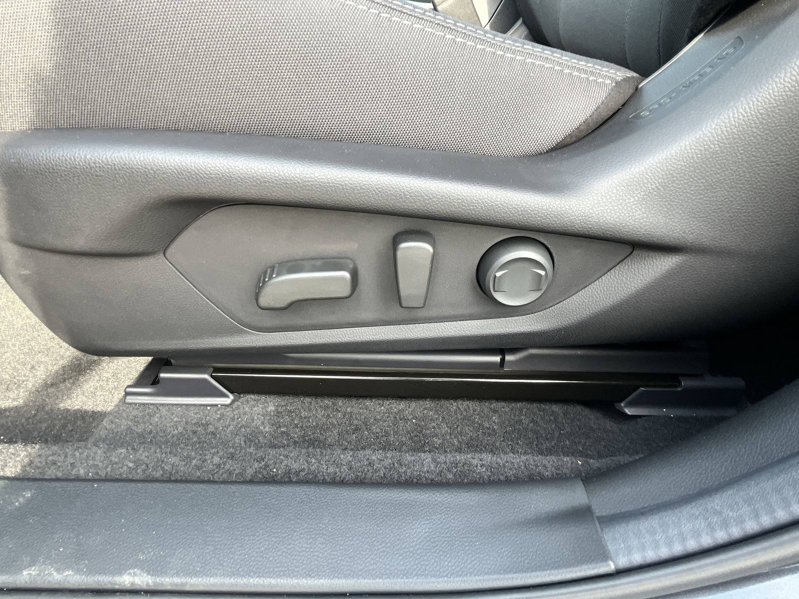 2026 Subaru Crosstrek Premium - Photo 16