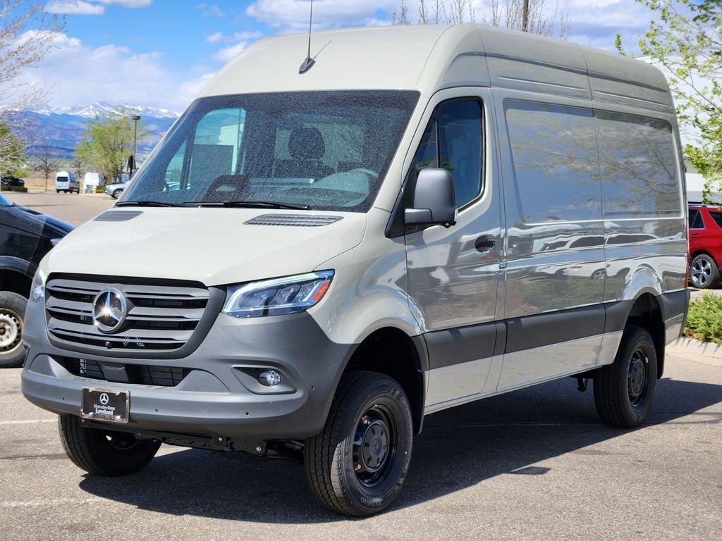 New 2026 Stone Grey Mercedes-Benz CARGO image 4