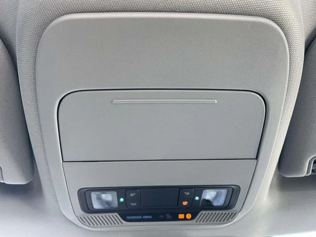 New 2026 Oxford White Ford F-350® XL image 5