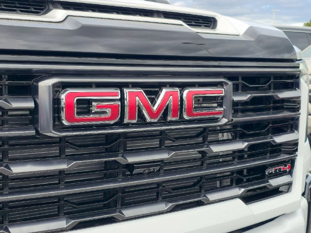 2026 GMC Sierra 2500HD AT4 - Photo 31