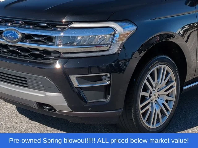 Used 2023 Black Ford Limited image 17