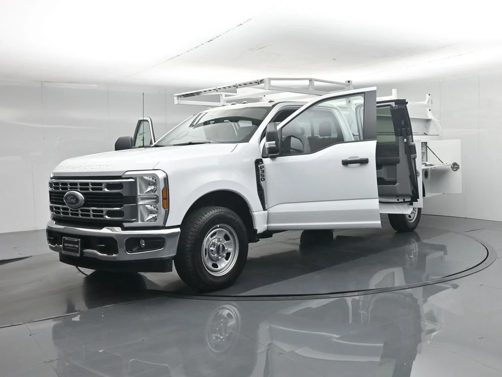 New 2026 White Ford XL image 35